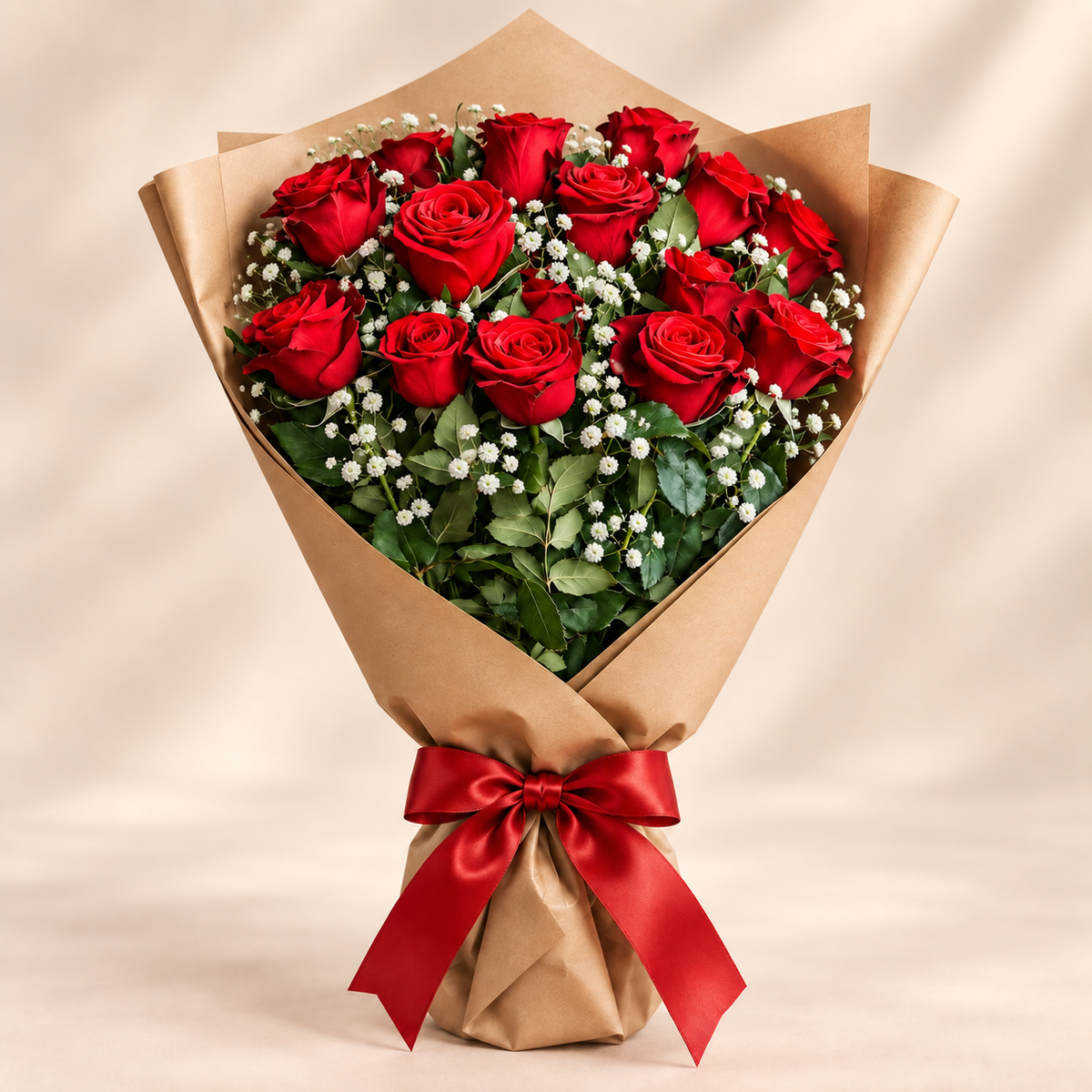Love in Bloom – 15 Rose Bouquet