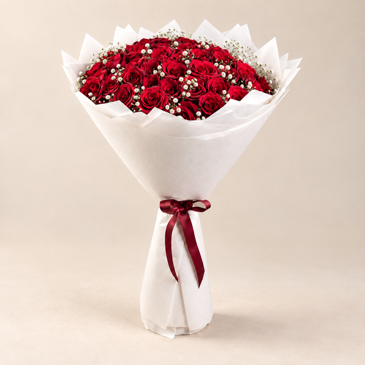 Heartfelt Grandeur – 35 Rose Bouquet